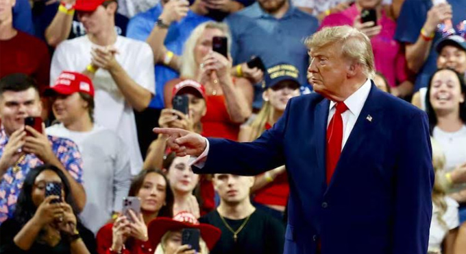 ఇరాన్పై మరో ‘ఎపిక్ ఫ్యూరీ’ .. ట్రంప్ హింట్..! Trumps Epic Fury Warning After Us Envoys Strike This Weekend Remark