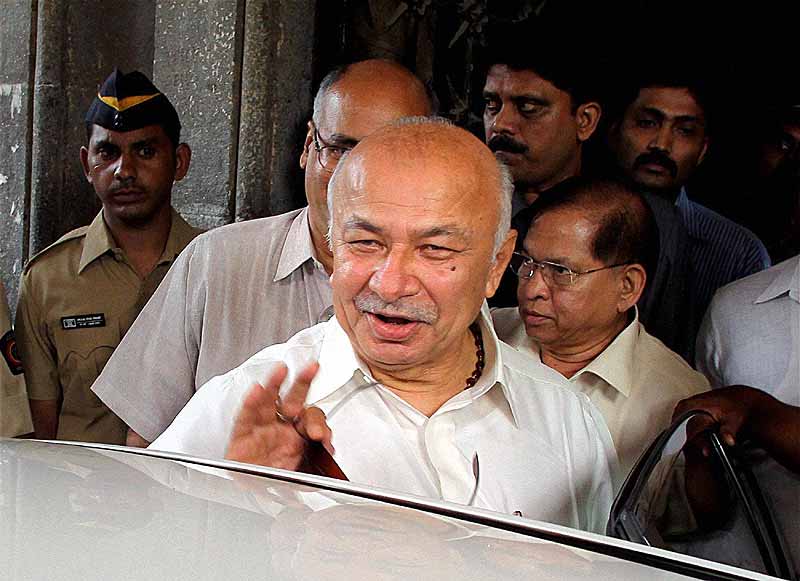 ఏపీకి ప్రత్యేక హోదా ఇవ్వాల్సిందే