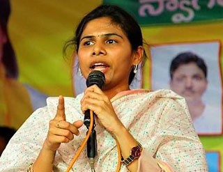 హోదా కోసం పోరాటం చేస్తోంది టీడీపీనే