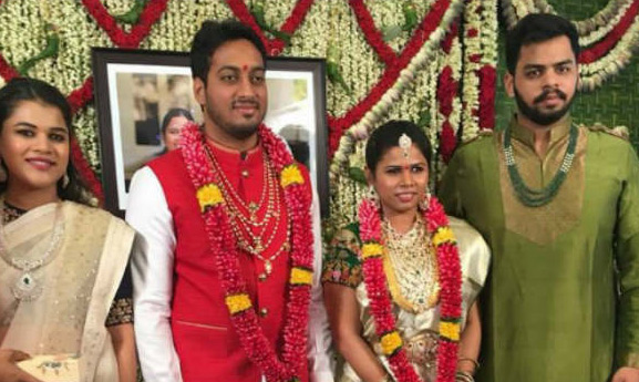 సీఎం చంద్రబాబును పెళ్లికి ఆహ్వానించిన మంత్రి అఖిలప్రియ