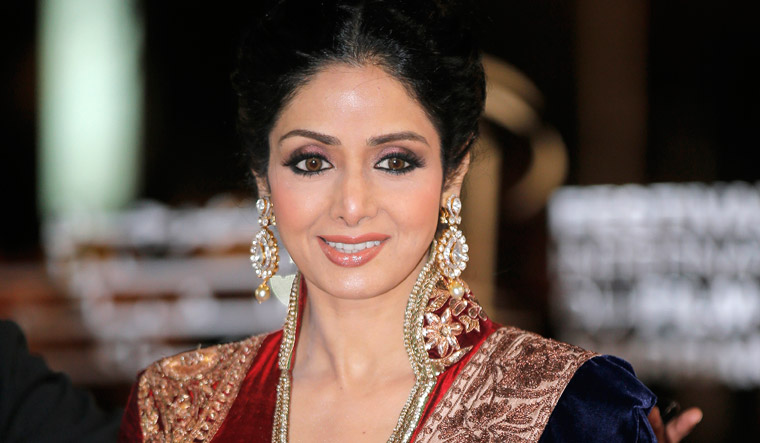 కేన్స్ లో అతిలోక సుందరికి గౌరవం