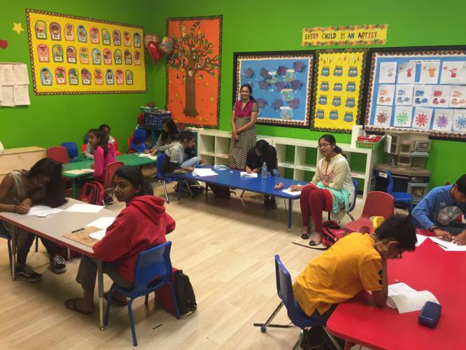 పాఠశాల విద్యార్థులకు అభినందనలు