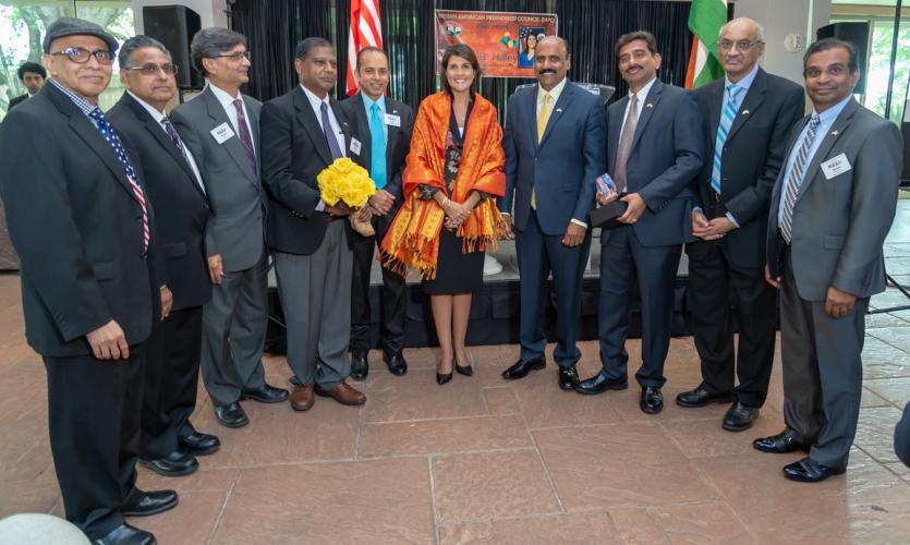 ఐరాస లో అమెరికా రాయబారి నిక్కీ రంధావా హేలీ కి డాలస్ లో ఘన సన్మానం ఐరాస లో అమెరికా రాయబారి నిక్కీ రంధావా హేలీ కి డాలస్ లో ఘన సన్మానం