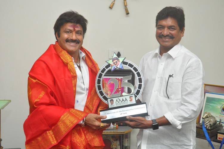 బాలయ్యకు ‘మా’ సన్మానం