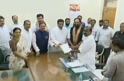 హైకోర్టు తీర్పు అమలు చేయండి : కాంగ్రెస్