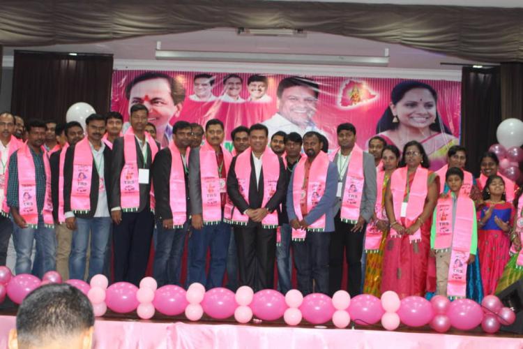 టిఆర్ఎస్ మలేషియా ఎన్నారై శాఖ ప్రారంభం