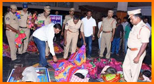 కర్నూలులో పేదలకు ‘తానా’ దుప్పట్ల పంపిణీ