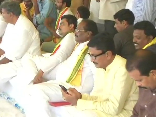 పరిశ్రమ కోసం ప్రాణం పోయినా లెక్కచేయను