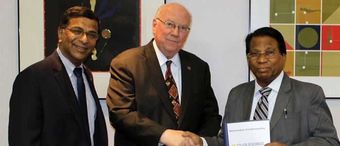 మిషిగాన్-డియర్ బోర్న్ వర్సిటీతో వీఐటీ-ఏపీ ఒప్పందం మిషిగాన్-డియర్ బోర్న్ వర్సిటీతో వీఐటీ-ఏపీ ఒప్పందం