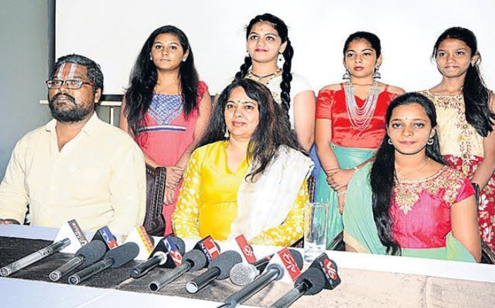 పద్మజారెడ్డికి జీవిత సాఫల్యపురస్కారం