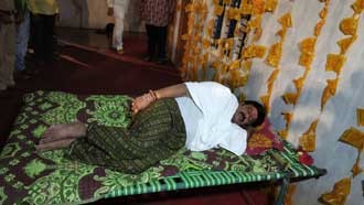 బాలయ్య పల్లెనిద్ర