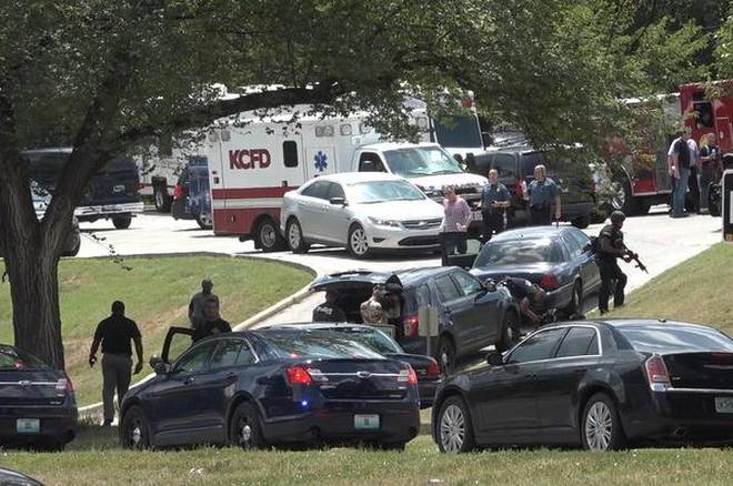 శరత్ హత్యకేసులో నిందితుడు కాల్చివేత