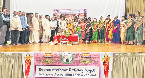 న్యూజిలాండ్ లో బోనాల ఉత్సవాల్లో పాల్గొన్న ఎన్నారైలు