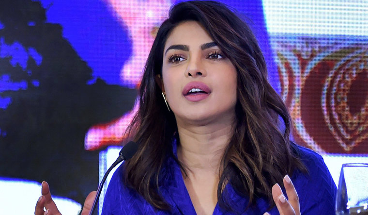 సంచలన నిర్ణయం తీసుకున్న ప్రియాంక చోప్రా