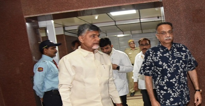 వాజ్ పేయిని పరామర్శించనున్న సీఎం చంద్రబాబు