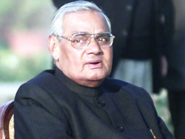 ఆయన ప్రపంచానికే ఆదర్శం