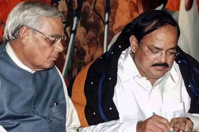 దేశం మనోన్నత వ్యక్తిని కోల్పోయింది : వెంకయ్య