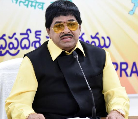 4 కోట్లులోపు నిర్మించే చిన్న సినిమాలకు ఆంధ్ర ప్రదేశ్ ప్రభుత్వం ఇస్తోంది పెద్ద హామీ – అంబికా కృష్ణ