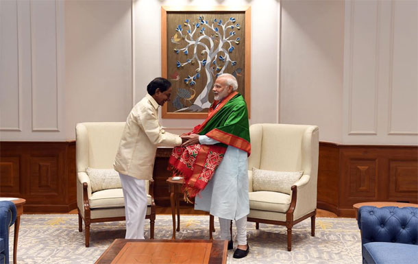 ప్రధాని మోదీతో సీఎం కేసీఆర్ భేటీ