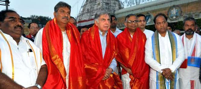 తిరుమల శ్రీవారిని దర్శించుకున్న రతన్ టాటా