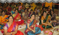 మిల్ పిటాస్ లో ముగిసిన కనకదుర్గ పూజలు