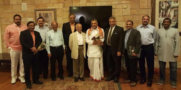 డెట్రాయిట్ లో యార్లగడ్డ లక్ష్మి ప్రసాద్ కు సన్మానం