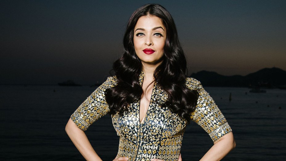 మాజీ ప్రపంచ సుందరికి మరో పురస్కారం