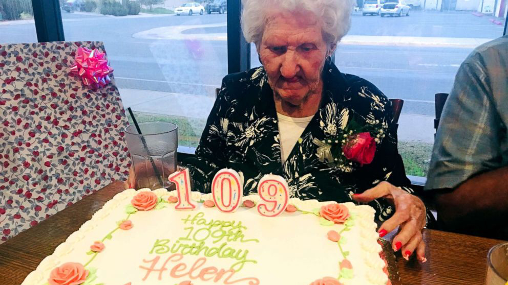 109 ఏండ్ల బామ్మకు 109 శాతం డిస్కౌంట్