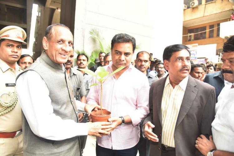 అమీర్ పేట-ఎల్బీనగర్ మెట్రో రైలు ప్రారంభం