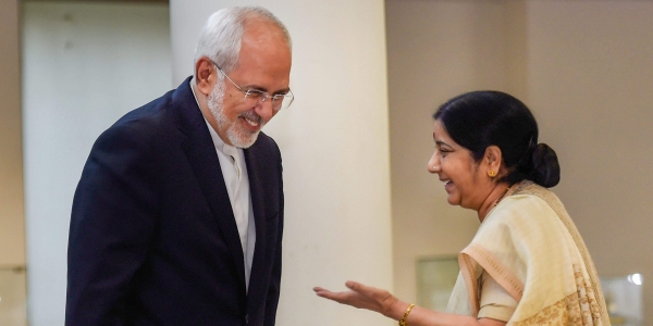 అమెరికా ఆంక్షలపై సుష్మ చర్చ