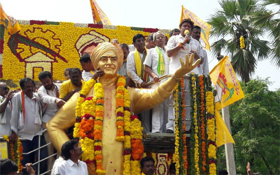 టీడీపీతోనే తెలంగాణ అభివృద్ధి : బాలకృష్ణ