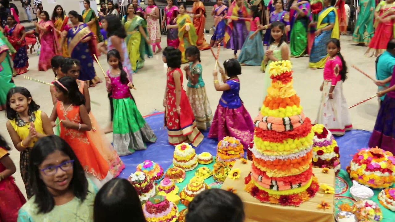 కాన్సాస్ లో ఘనంగా బతుకమ్మ సంబరాలు