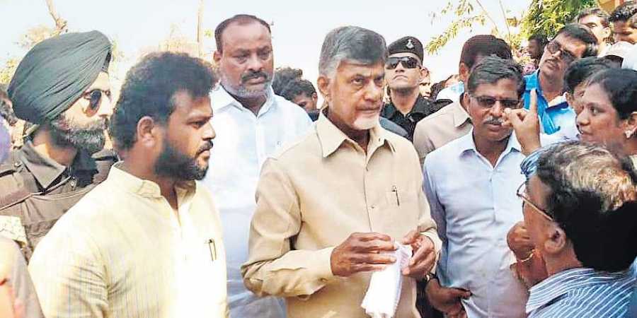 చేతనైతే సాయం చేయండి… అడ్డుపడకండి