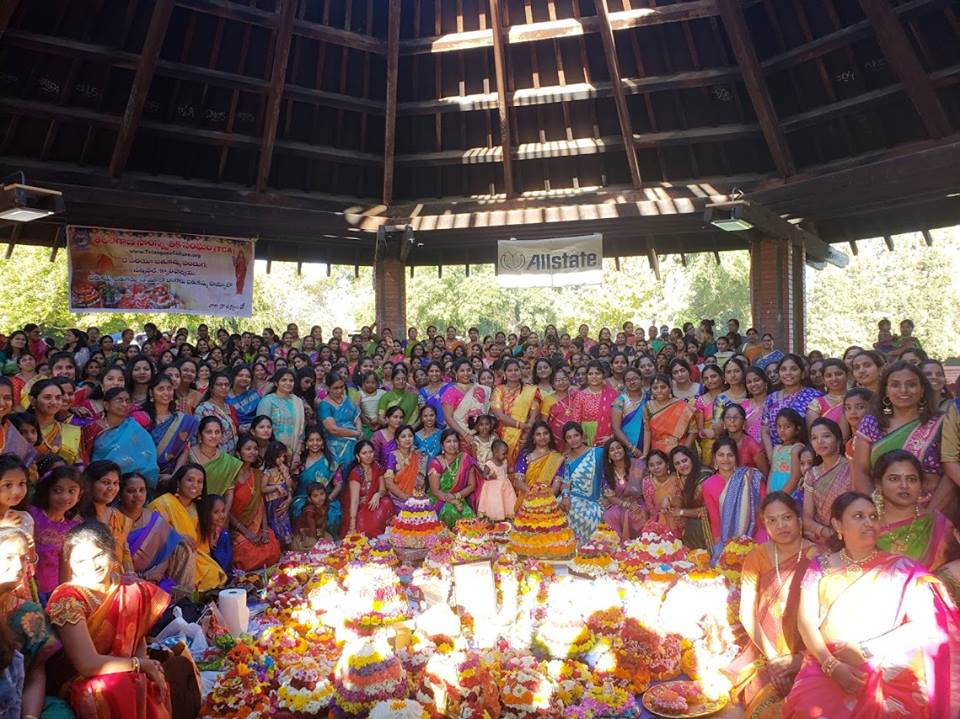ఘనంగా టీసిఎస్ బతుకమ్మ వేడుకలు