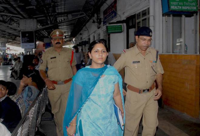 ఔత్సాహిక పారిశ్రామికవేత్తలు ఏపీకి రండి : భావన సక్సేనా