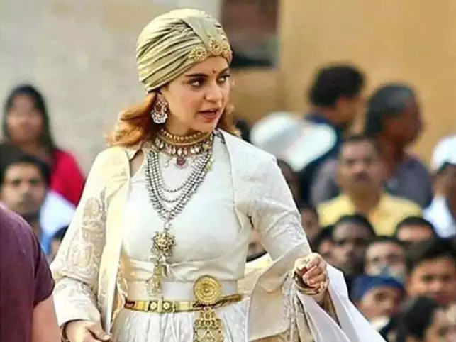 కంగు తినిపిస్తున్న కంగనా