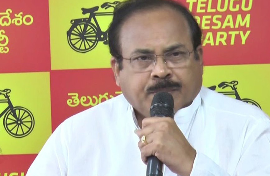 భార్యతో మాట్లాడటానికి కూడా భయమేస్తోంది భార్యతో మాట్లాడటానికి కూడా భయమేస్తోంది