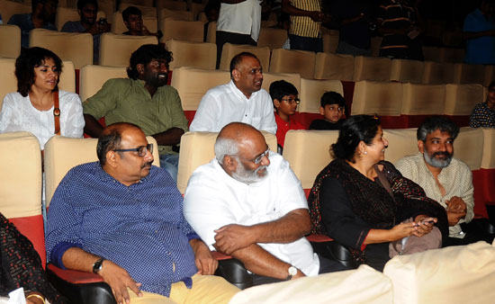 కూకట్‌పల్లిలో బాహుబలి బృందం