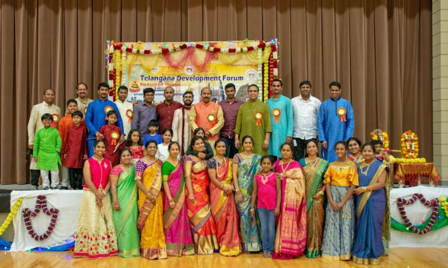 టీడీఎఫ్ ఆధ్వరంలో ఘనంగా దసరా, బతుకమ్మ వేడుకలు