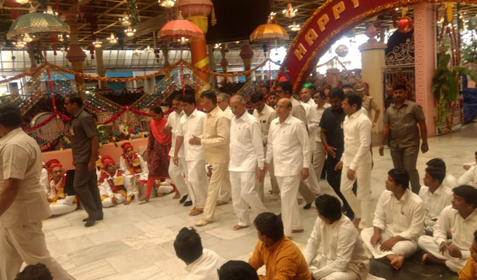 సత్యసాయి జయంతి వేడుకల్లో సీఎం చంద్రబాబు