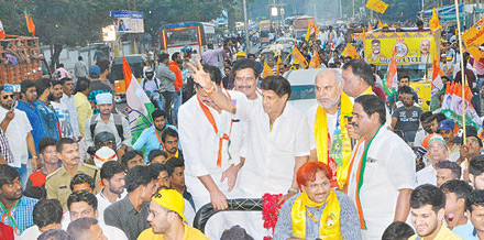 కేసీఆర్ ది లాటరీ…చంద్రబాబుది హిస్టరీ : బాలకృష్ణ