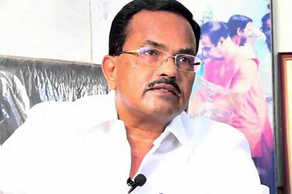 ఆలేరులో మీదే గెలుపు : పవన్