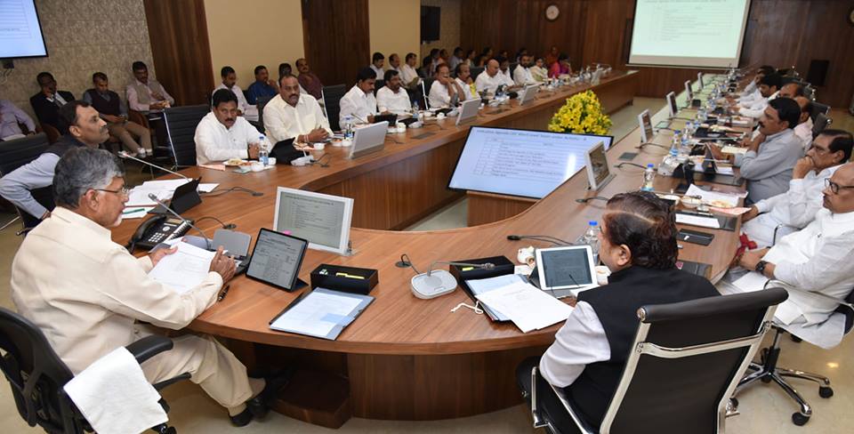 అగ్రిగోల్డ్ అంశంపై మంత్రిమండలి చర్చ