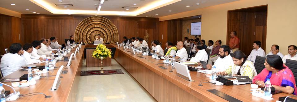 10 శ్వేత పత్రాలు విడుదల చేయాలని మంత్రిమండలి నిర్ణయం