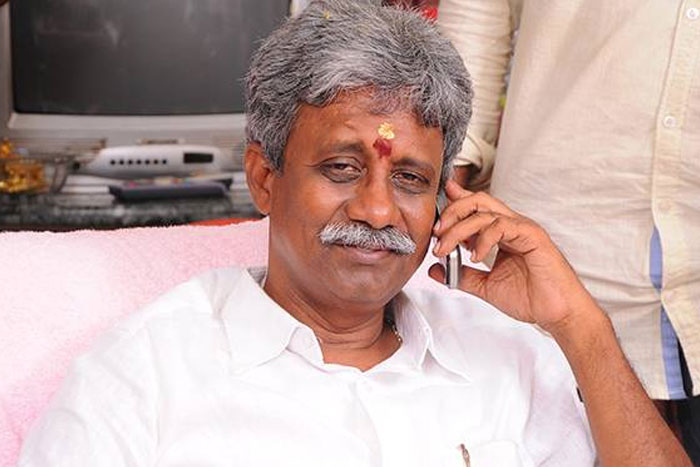 ఎమ్మెల్యే పదవికి పైడికొండల రాజీనామా