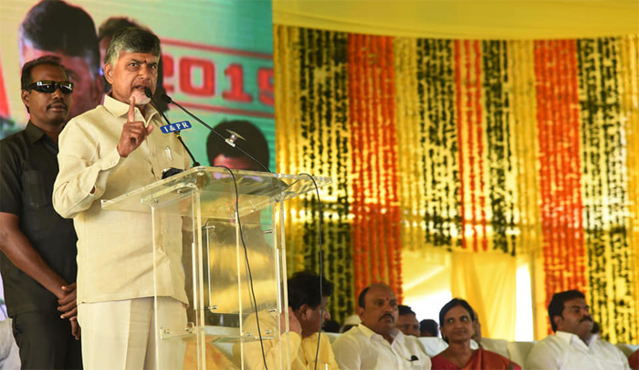 జీవన ప్రమాణాలు పెంచేందుకే జన్మభూమి: చంద్రబాబు