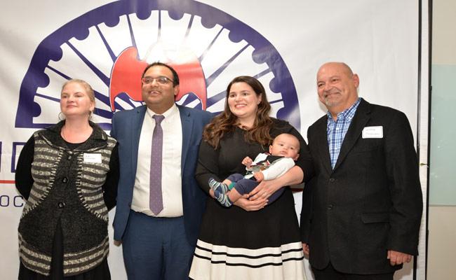 సెనెటర్ విల్లివలంను సన్మానించిన ఐఏడీఓ