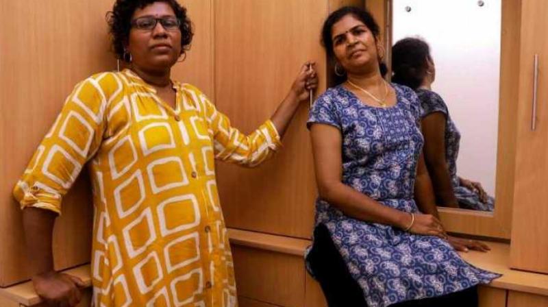 ఆ ఇద్దరు మహిళలకు 24 గంటలు భద్రత కల్పించండి