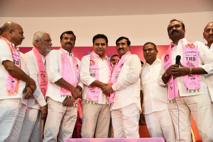 టీఆర్ఎస్ లోకి వంటేరు ప్రతాప్ రెడ్డి