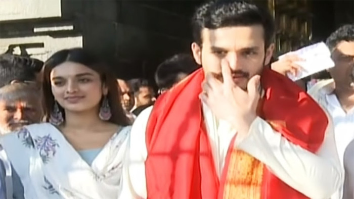 శ్రీవారి సేవలో మిస్టర్ మజ్ను జంట